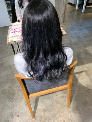 ロング カラー 🌈ディレクター🌈 徳松優希のヘアスタイル