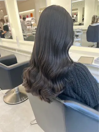 ロング カラー ParveMix 楠本結菜のヘアスタイル