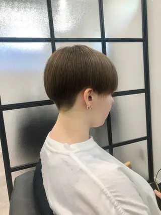 ショート 丸橋 友貴のヘアスタイル