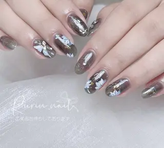 ネイル ルリン サロン💅のネイルデザイン