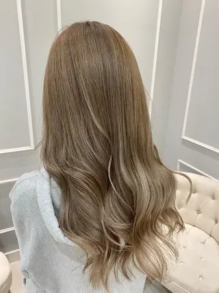 ロング カラー 韓国ヘア🇰🇷 トヨキトキコのヘアスタイル
