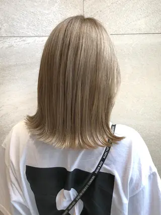 ミディアム カラー レイヤー,ボブ / 彩未のヘアスタイル