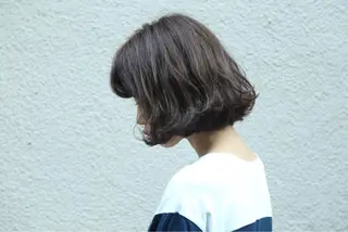 ミディアム カラー オーストヘアージジ所属・TAI透明カラー 柔らかい縮毛矯正のヘアスタイル
