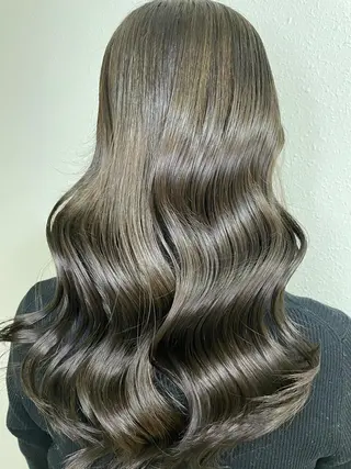 ロング カラー ✨髪質改善特化サロン ✨グシユキヤ✨のヘアスタイル