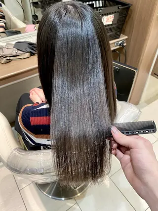 ロング カラー 横山 直輝のヘアスタイル