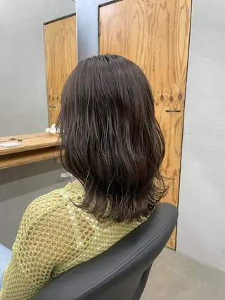 ミディアム ひより ／Nのヘアスタイル