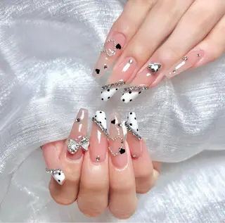 ネイル L. Nailのネイルデザイン