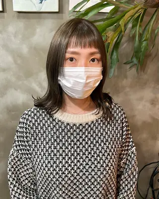 セミロング カラー 木村陸弥 似合わせ 透明感カラー🌿のヘアスタイル