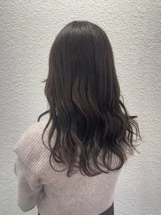 ロング 🪼艶カラー🪼 田口彩香のヘアスタイル