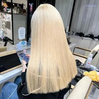 カラー 梅田ハイトーンカラー / ibuのヘアスタイル