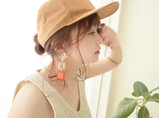 ミディアム ヘアアレンジ WHOLE所属・花井 啓好のヘアスタイル