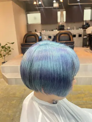 カラー ルシ🌈/ハイトーン /デザインカラーのヘアスタイル