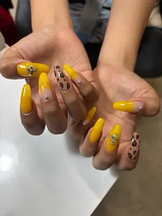 ネイル pluck所属・さとう のぞみのネイルデザイン