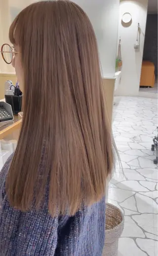 ロング カラー ヘアアレンジ 大石 陽菜のヘアスタイル