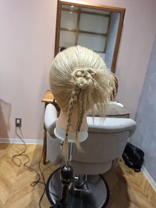 ヘアアレンジ 艶髪縮毛矯正🪽💫 安田彩愛のヘアスタイル