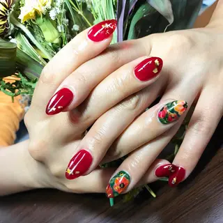 ネイル 《カメレオン》 西田美輝のヘアスタイル