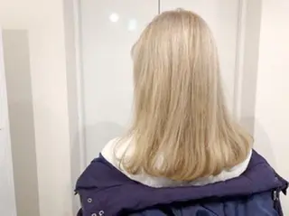 セミロング カラー 店長 奈須 雄紀のヘアスタイル