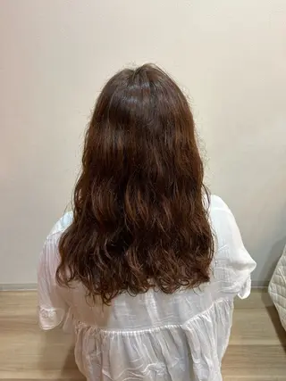ロング パーマ 村松 麻菜のヘアスタイル