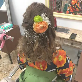 セミロング ヘアアレンジ 💘カラー人気No. 1💘SAYAのヘアスタイル