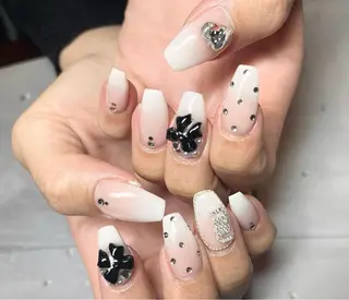 ネイル 小林joieange 心斎橋店のネイルデザイン