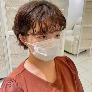 ショート パーマ 透明感カラー/ 寺田千雅子のヘアスタイル