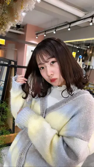 カラー 十倉 朱莉のヘアスタイル