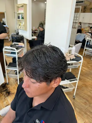 パーマ メンズ 西浦 悠斗のヘアスタイル