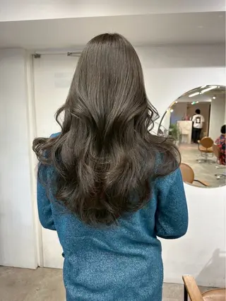 ロング 坂口 誠弥のヘアスタイル