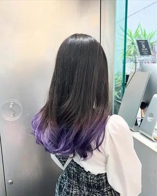 ロング カラー インナーカラー/天神 ブリーチ/吉田のヘアスタイル