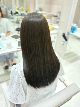 ロング カラー ✨韓国風レイヤー/ 透明感カラー🩶りくのヘアスタイル