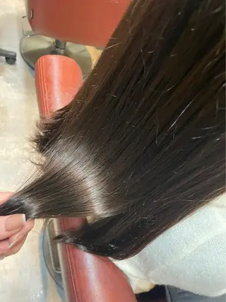 セミロング 水谷 菜央のヘアスタイル