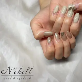 ネイル Nailist Aoiのネイルデザイン