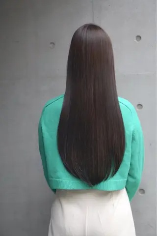 ロング 池田識之 髪質改善のヘアスタイル