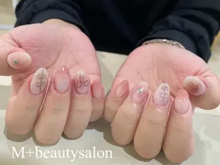 ネイル M+  Beauty Salonのネイルデザイン
