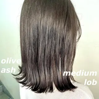 ミディアム 切りっぱなしボブ ソノキユウカのヘアスタイル