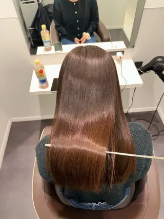 セミロング Wisteria所属・美髪特化✨ 伊織✨縮毛矯正✨のヘアスタイル