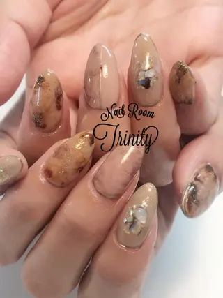 ネイル Trinity staffのネイルデザイン