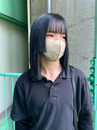 ミディアム カラー 赤みを押えたカラー➰ ケアブリーチのヘアスタイル