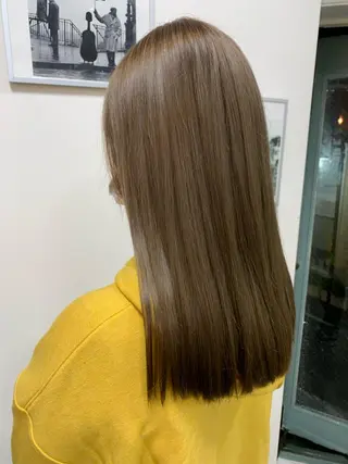 ロング カラー 平 ちひろのヘアスタイル