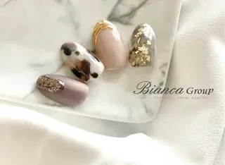 ネイル Bianca TORII🌞のネイルデザイン