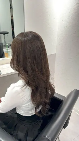カラー ciera. アオイのヘアスタイル