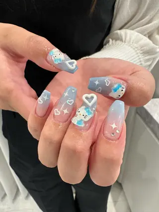 ネイル nachi 🎀のネイルデザイン