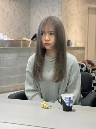 ロング カラー 店長 MANAMI /ブリーチ/骨格ボブのヘアスタイル