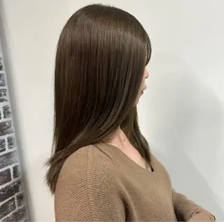 ロング カラー peige 西村ひなりのヘアスタイル