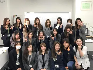 セミロング カラー パーマ ヘアアレンジ メンズ キッズ ネイル マツエク・マツパ ビューティアス〜Beautyus〜所属・山田 美夕紀のエステ・リラクイメージ