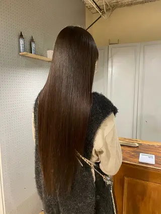 ロング LOVELEY ゆらのヘアスタイル