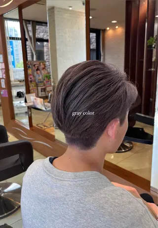 ショート カラー 大野 桃果のヘアスタイル