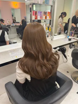 ロング カラー 透明感ベージュカラー ♡上野♡AIのヘアスタイル