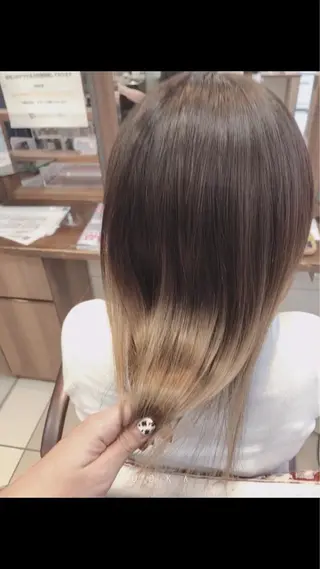 ロング カラー 福見 美保のヘアスタイル