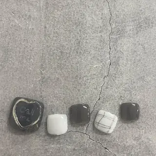 ネイル Trinity ネイリストスタッフのネイルデザイン